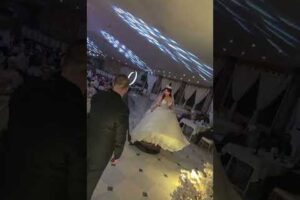 موديل جديد عريس واقف عم يرقص 🤣🤦🏼‍♀️